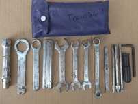 Honda Transalp 600/650 KLUCZE narzedzia serwisowe / do swiec 18mm