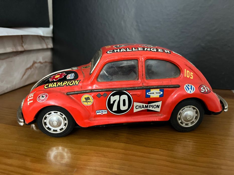 Volkswagen Carocha 1/18 em metal década de 1970