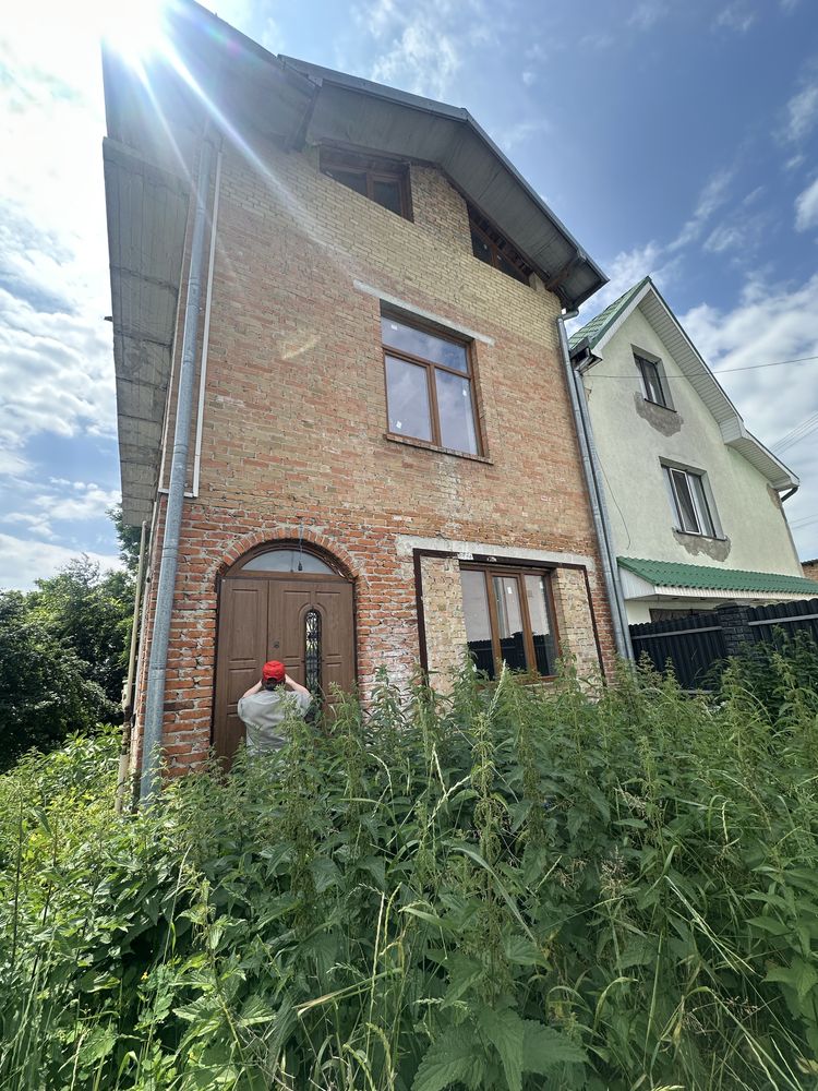 Продаж будинок Куликів, 211м2 вул Загорода 7 сот