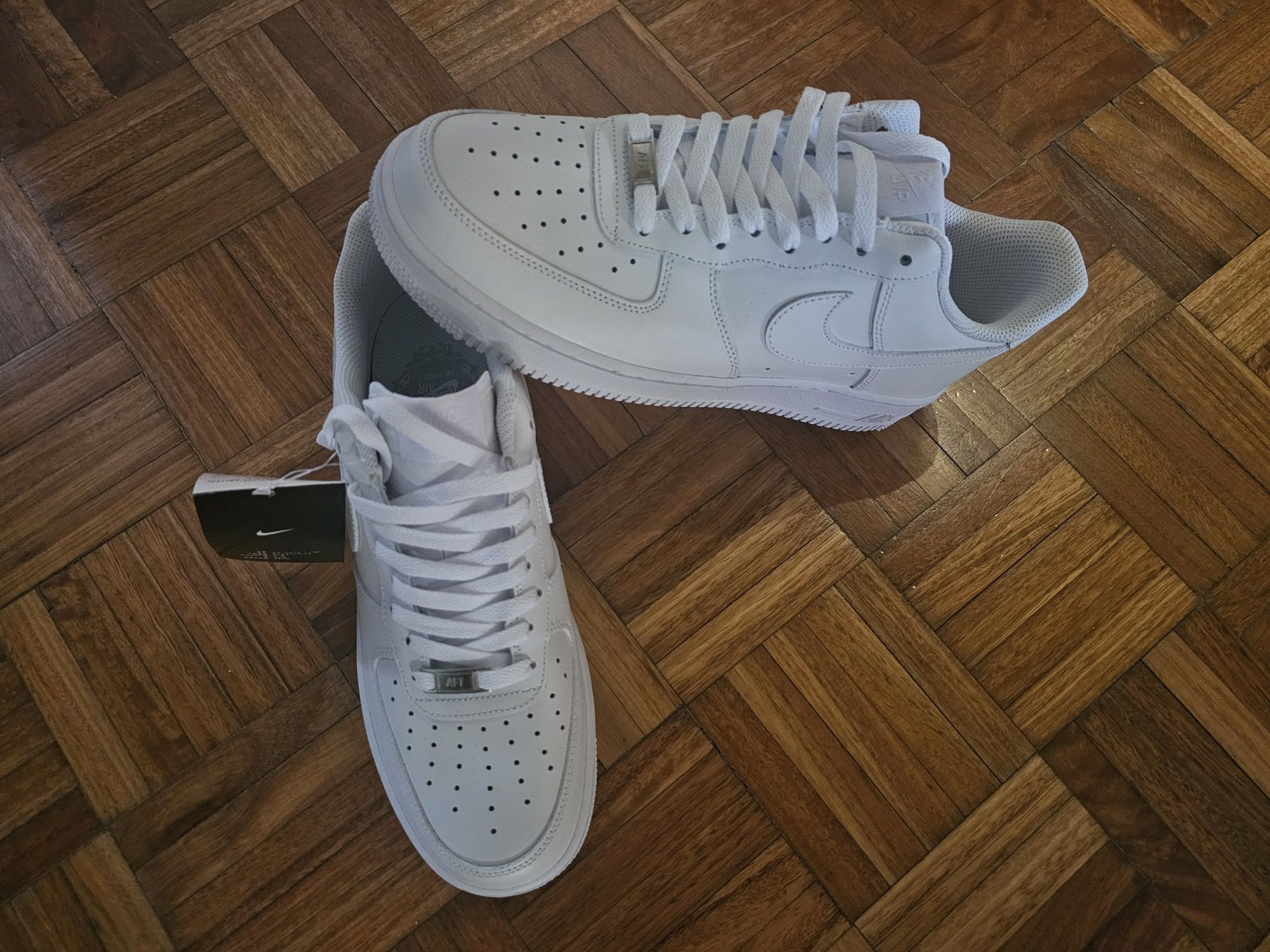 Nike Air Force 1 [NOVO)