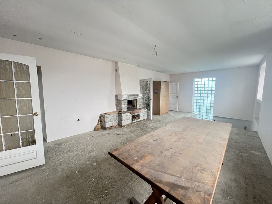 Продаж будинку в селі Семигинів