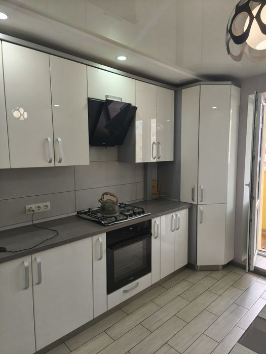 Продам 2 квартиру новострой. Пр-т Лушпы 5.
