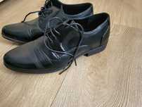 Buty lakierki 38