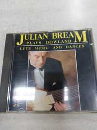 Julian Bream plays Dowland. CD