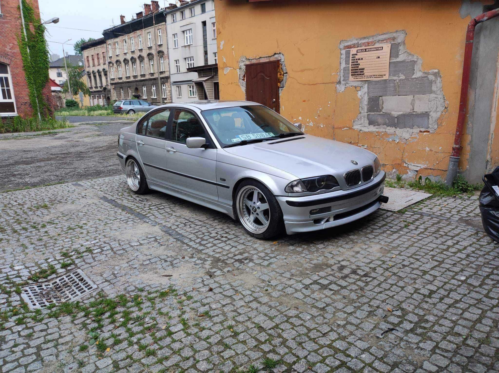 BMW e46 1999r. 2.8 po swapie, skóry