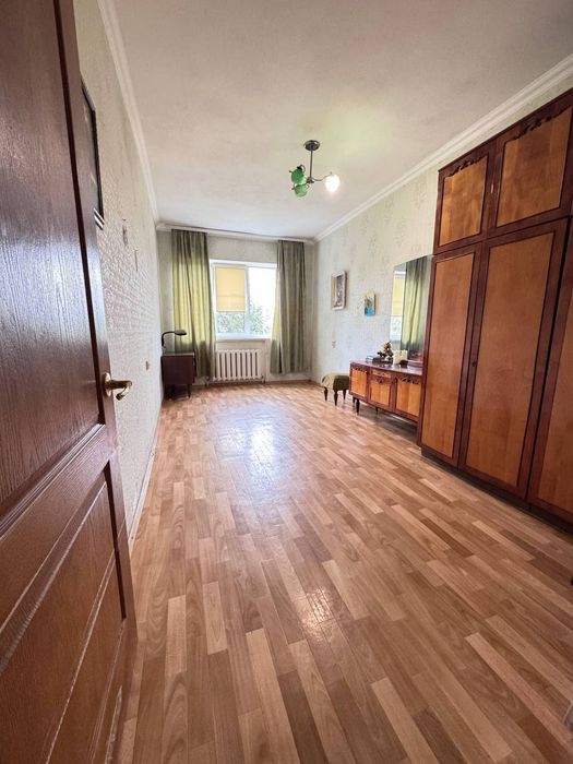 Продам 2х этажний дом в Подгороднем