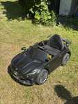 Auto mercedes na akumulator