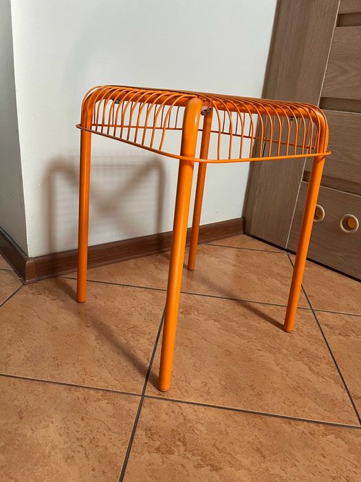 Stołek taboret Ikea Vasteron pomarańczowy