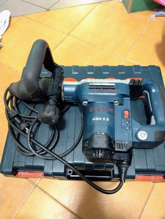 Sprzedam Młot Bosch GSH 5 E