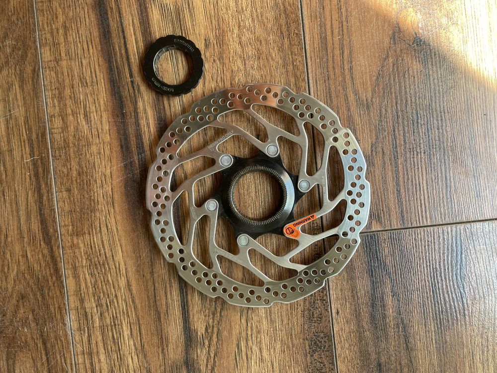 Tarcza hamulcowa SHIMANO Altus 160mm centerlock + adapter gratis