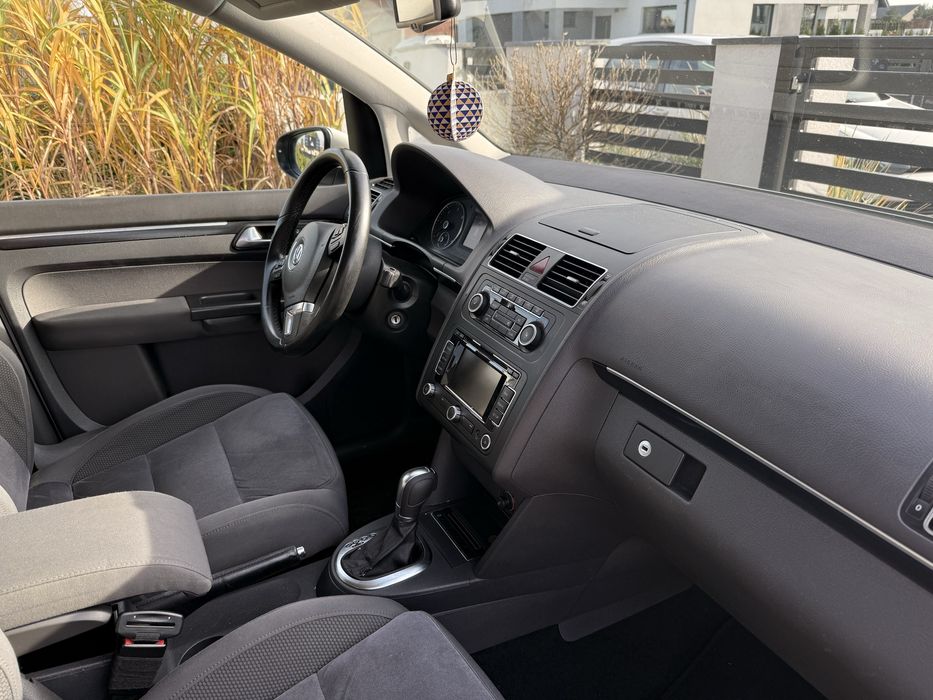 Touran 2.0 TDI - automat