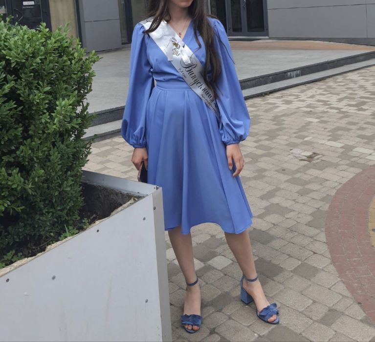 Сукня випускна нарядна