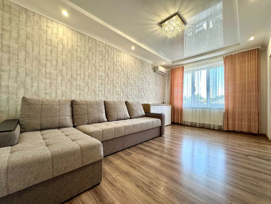 ApartPoltava 2-кімн у НОВОБУДОВІ закритий двір,велика ВАННА, ПОДОБОВО