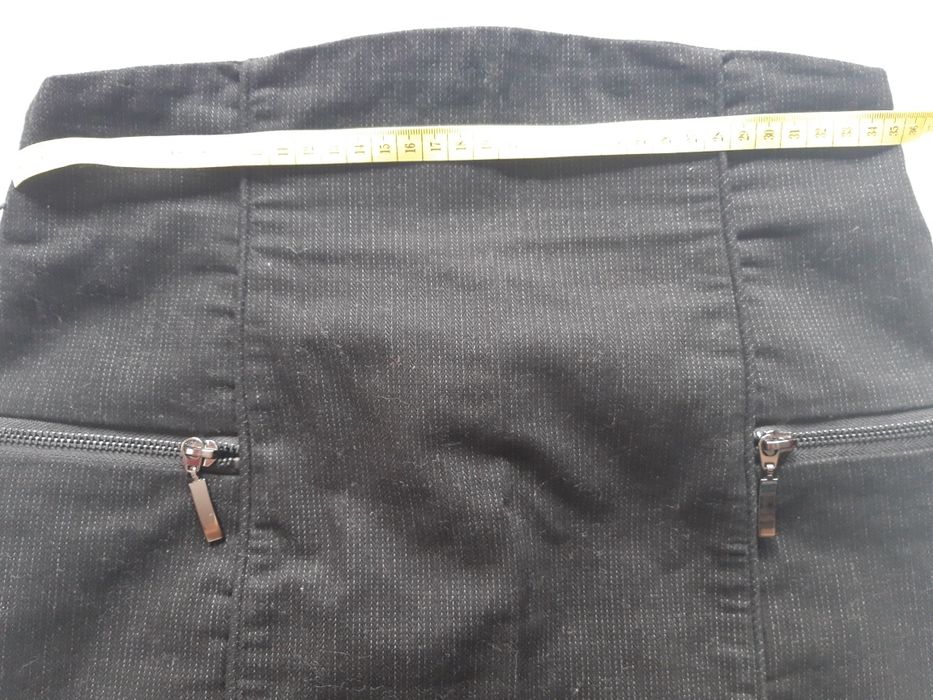 Czarna spódnica Reserved rozm 38