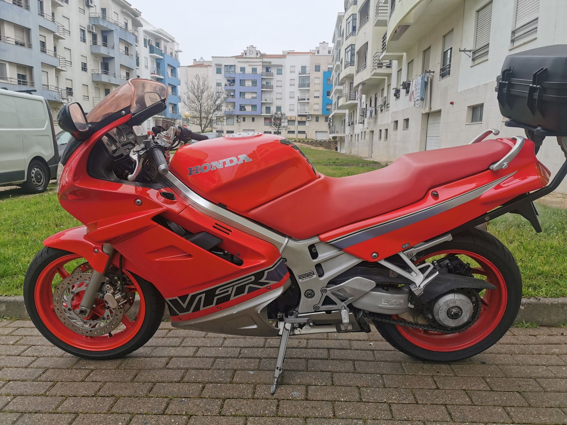 Vendo Honda vfr 750