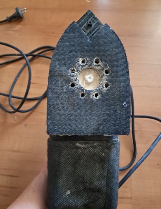 Lixadeira Orbital Black & Decker KA225E 155W - Usada