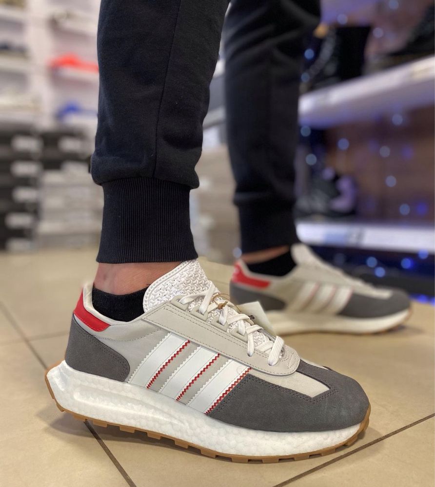 Чоловічі оригінальні кросівки Adidas Retropy E5 GW0558
