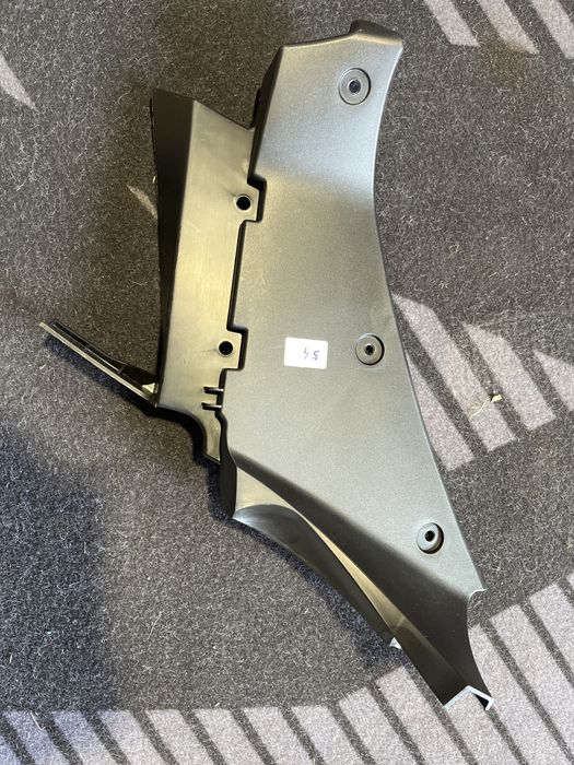 Wypełnienie boku lewego yamaha r7 oslona chlodnicy