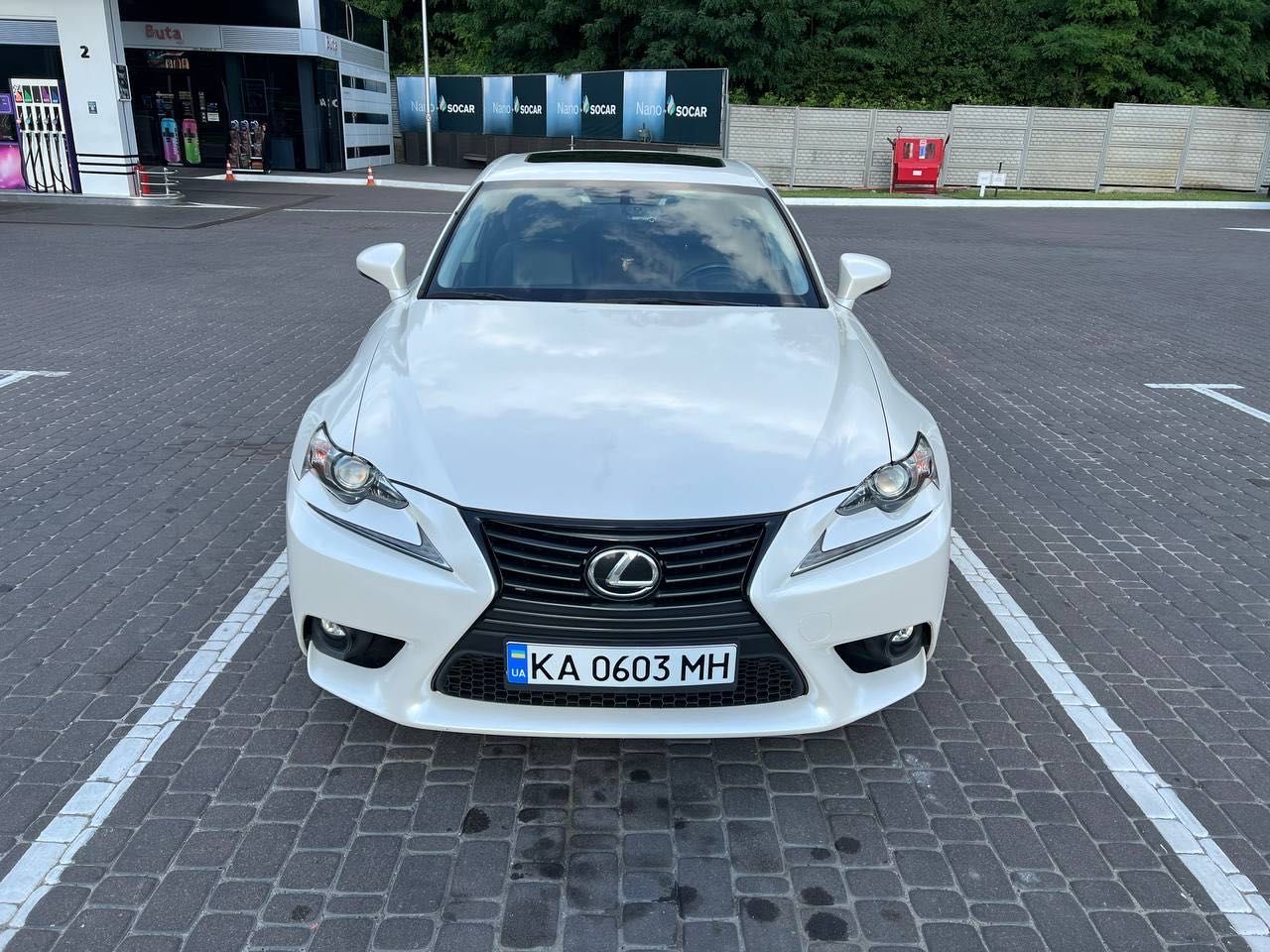 Продам Lexus is 250 2015 года tuning