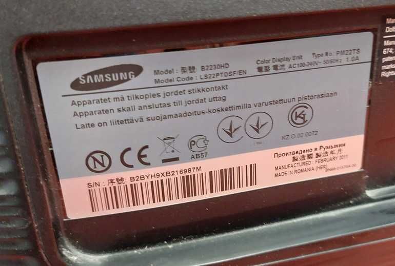 Telewizor LCD Samsung B2230HD 22" Full HD czarny