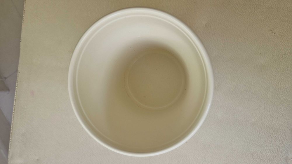 Vaso beje de louça, made in Germany