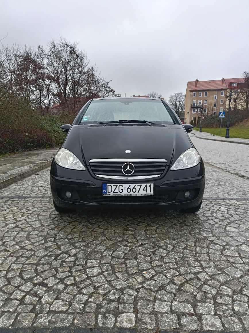 Mercedes A-klasa, idealny do miasta, 1.5 benzyna