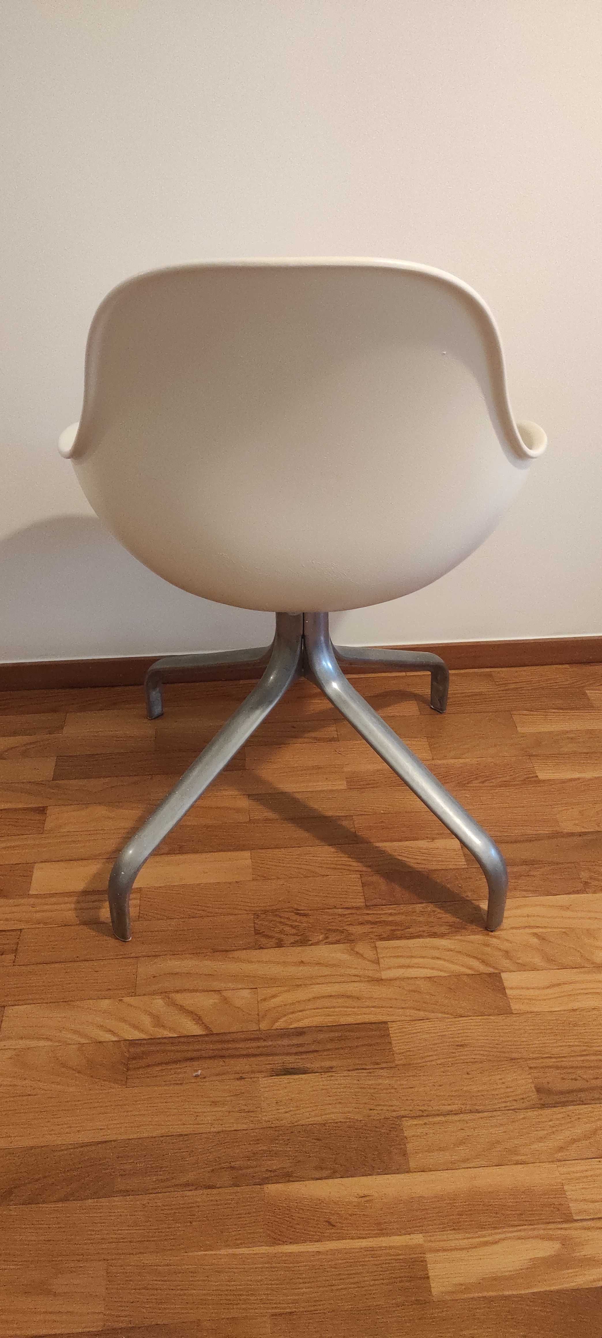 Cadeiras Ikea, giratoria
