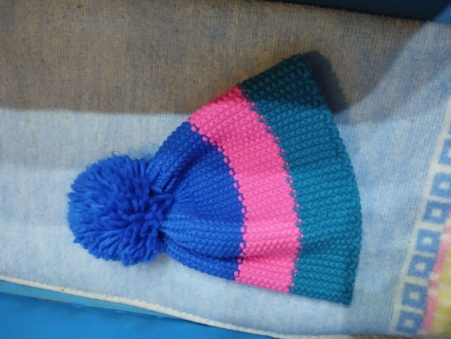 Czapka zimowa  kolorowa