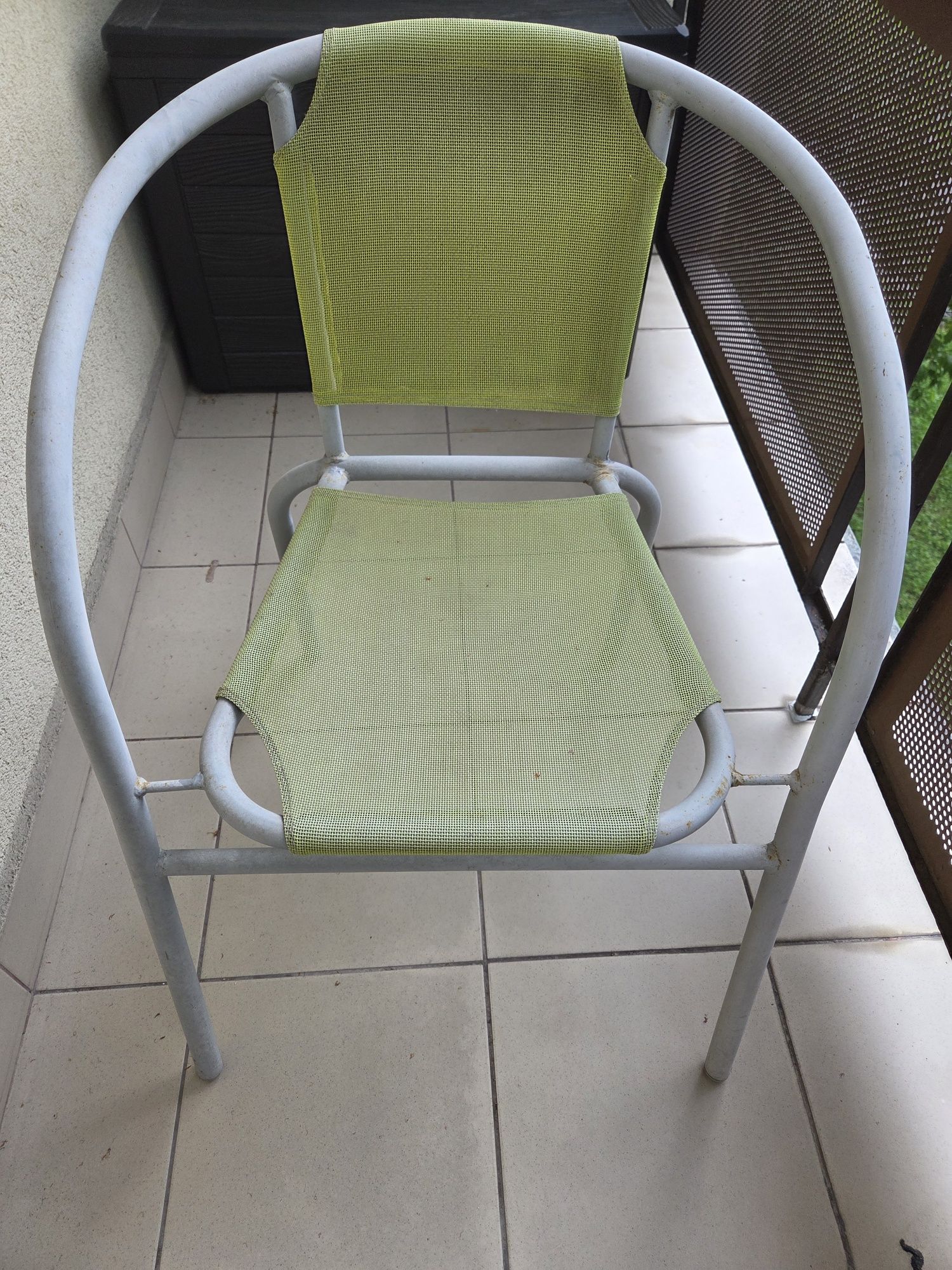 Meble balkonowe stół i krzesła