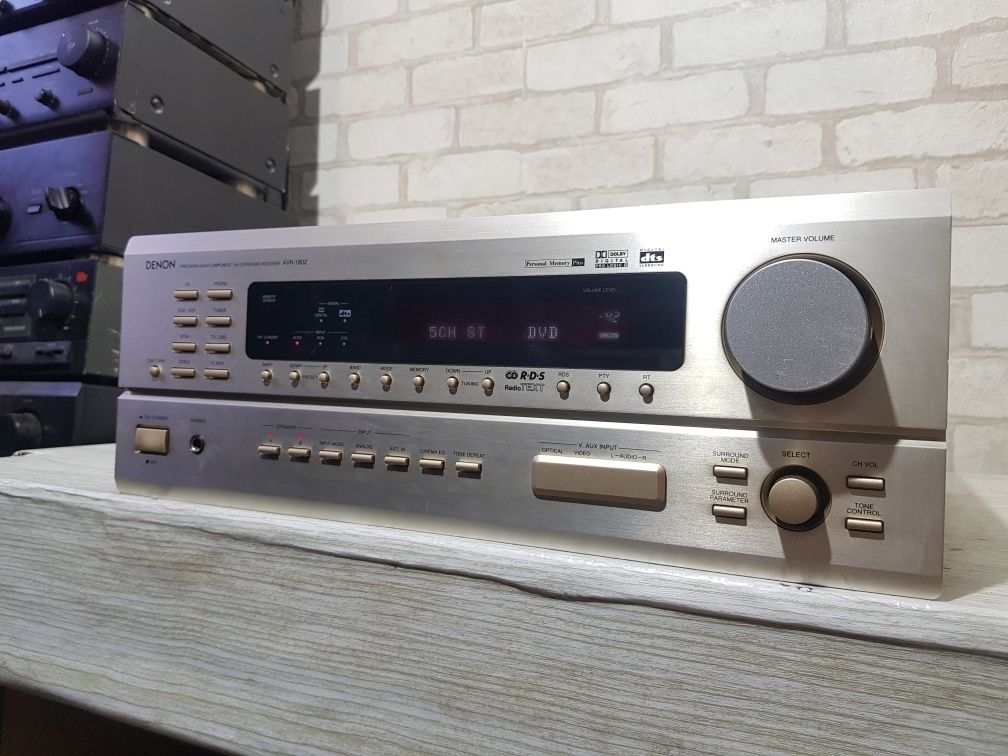 5.1AV ресивер/підсилювач Denon AVR-1802 2х115Вт  б/у з Німеччини