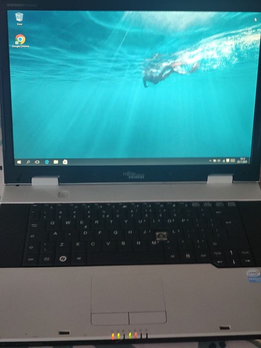 Fujitsu Siemens Esprimo Mobile