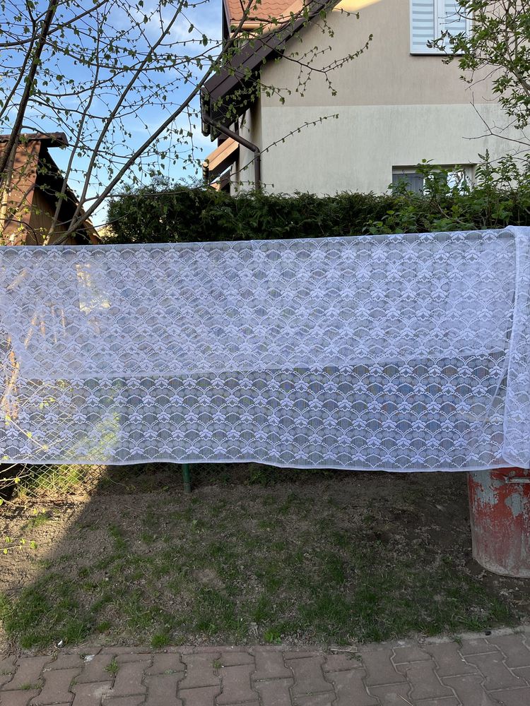 Piękna biała firanka w kwiaty wysokosc 150 cm, szerokość 260 cm