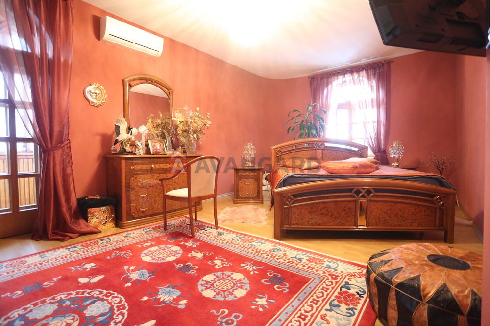 Продам 5-і камнатну сучасну квартиру в центрі Дніпра