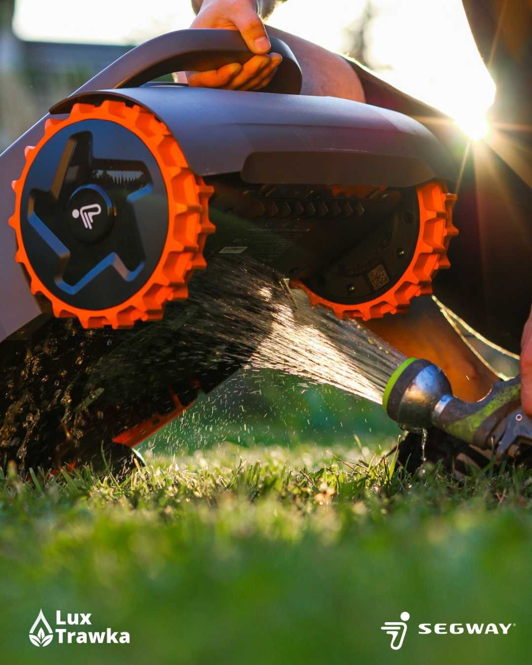 Robot koszący Segway Navimow | Kosiarka automatyczna