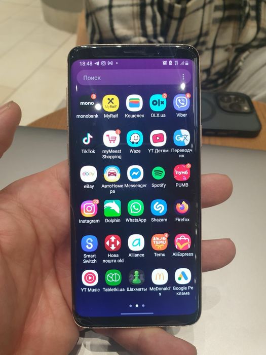 Продам Samsung s9 64 без выгораний