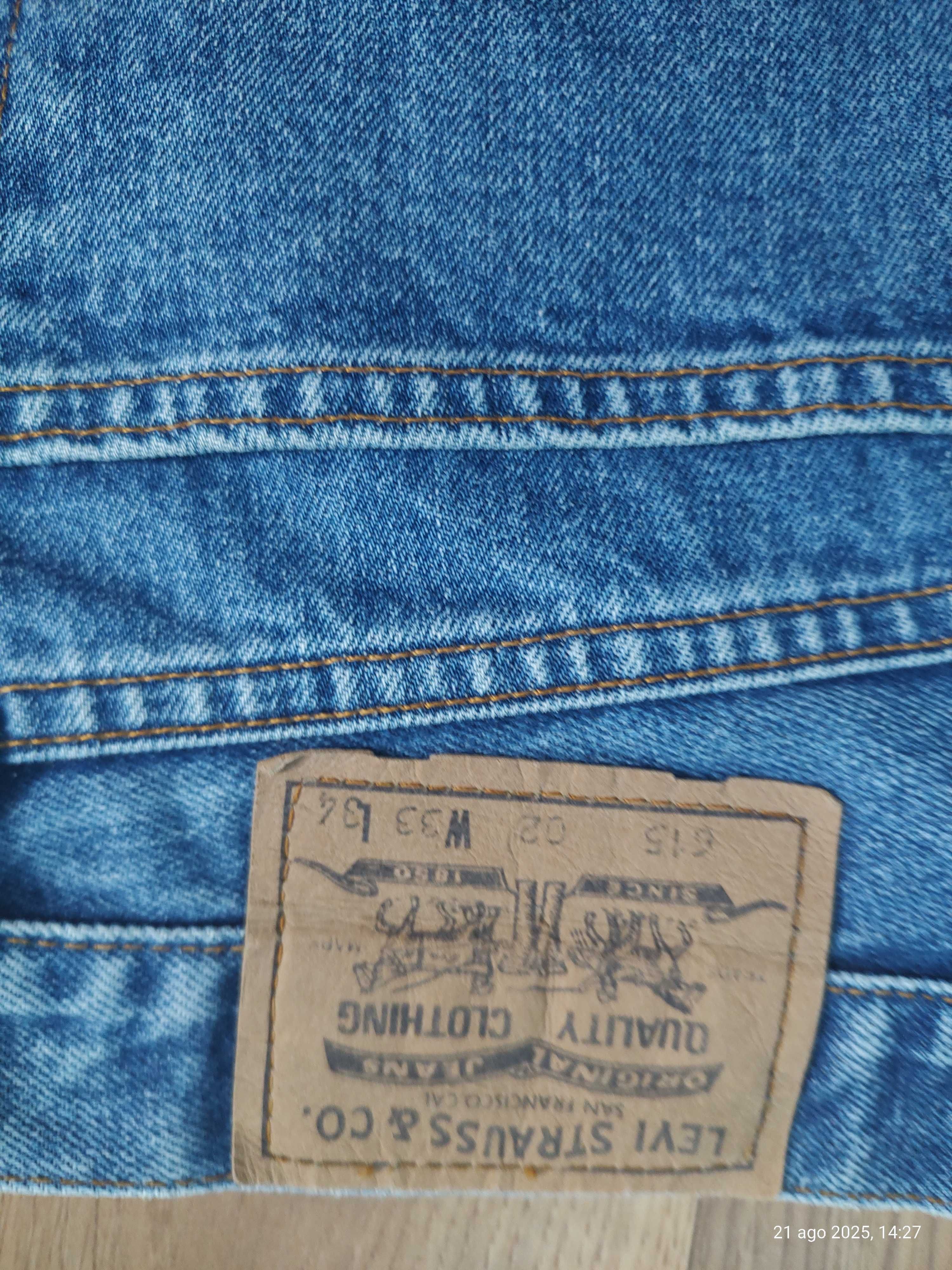 Levi's оригінал шорти 501 та джинси 615