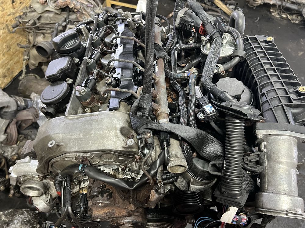 Двигатель Mercedes 2.2 cdi om 646 w203 w211 Sprinter 906 Vito двигун