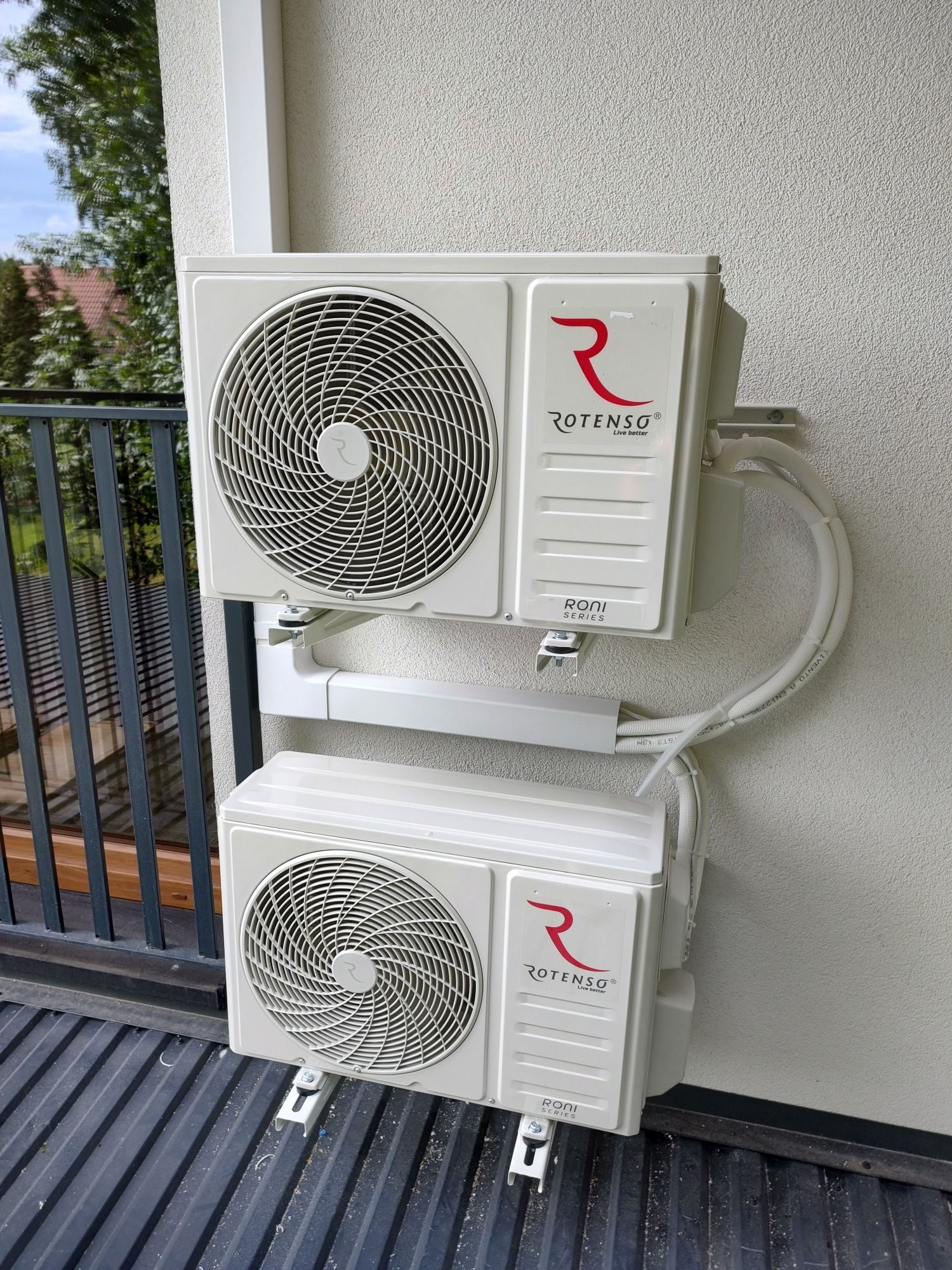 Klimatyzator z montażem Rotenso Roni 2,5kW z WIFI