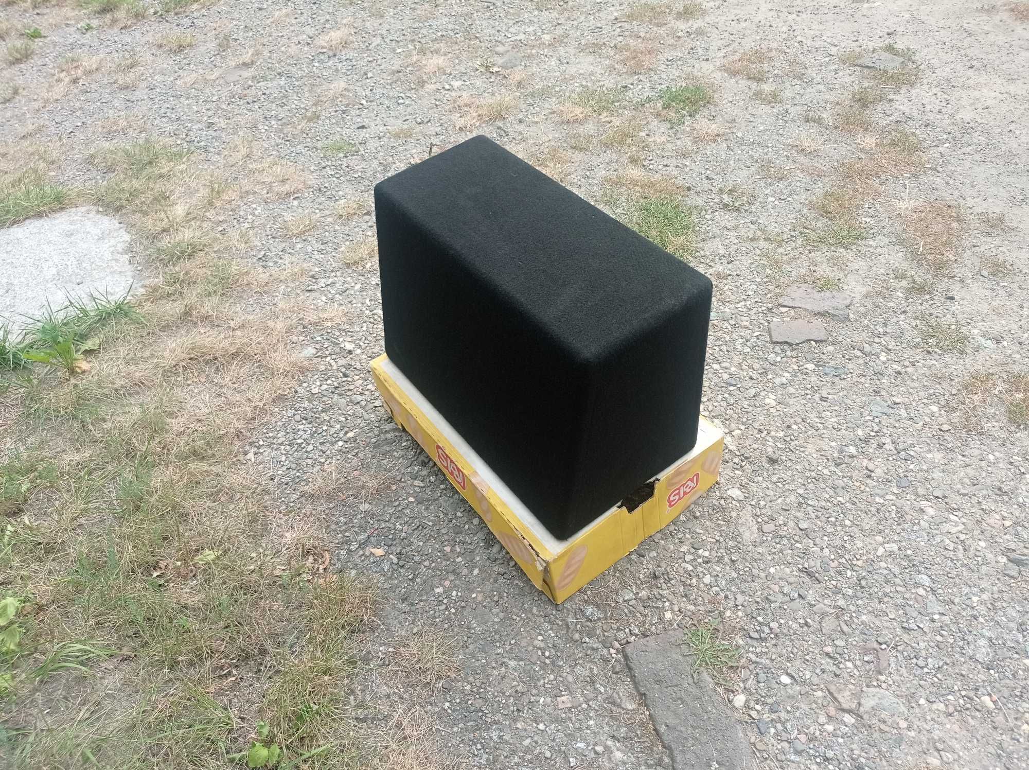 Subwoofer Tuba Skrzynia Basowa JBL GTO 1204BR 275RMS 1100W