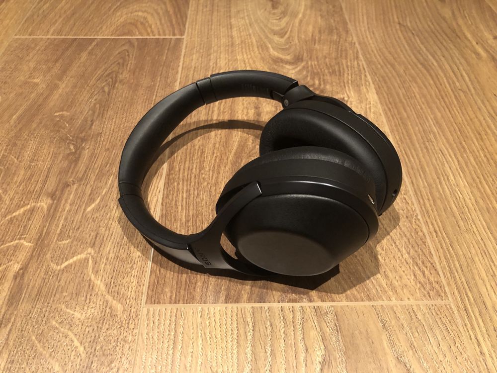 SONY MDR-1000X . auscultadores