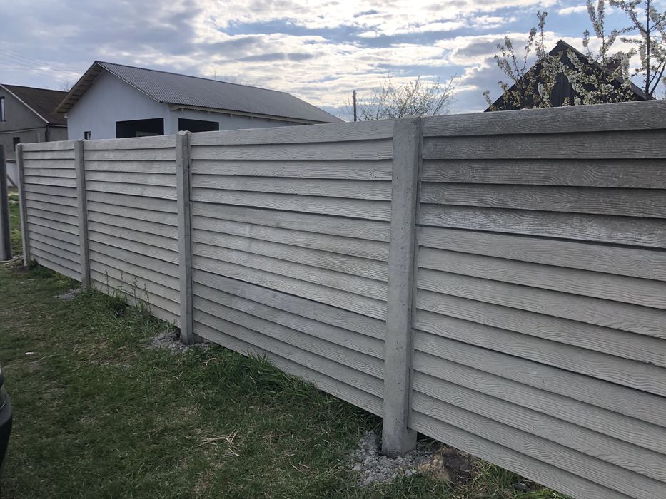Бетонна огорожа, єврозабор, доска, сайдинг, плити бетонні,стовпчик