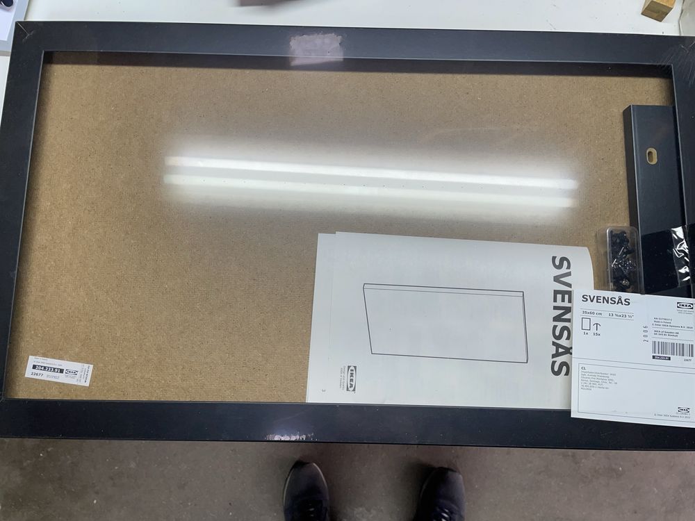 Quadro de notas svensas Ikea