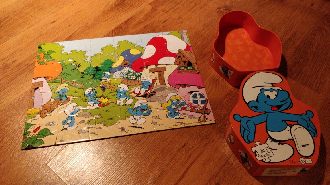 Puzzle figurki maty Psi Patrol, Smerfy, dinozaury, książki