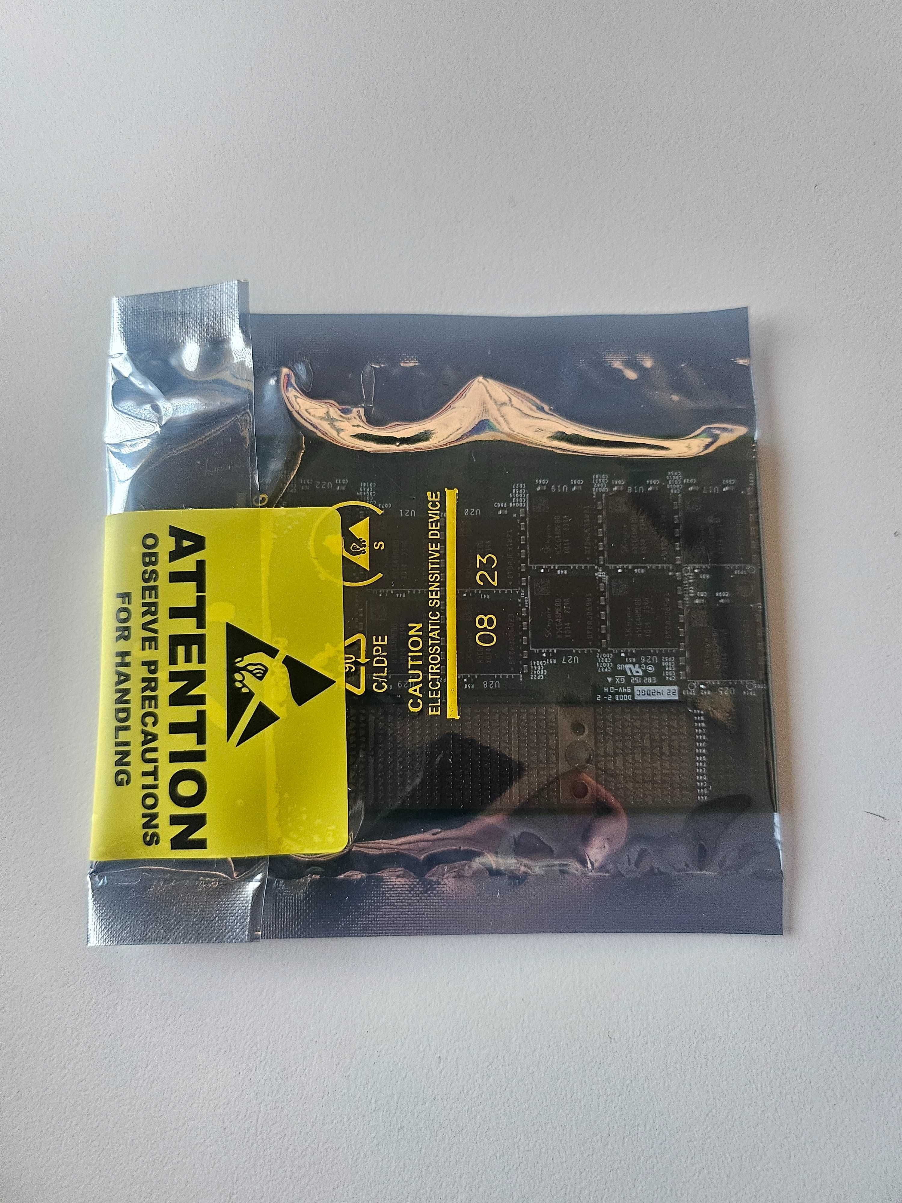 Nowa pamięć 64GB CAMM 4800MHz