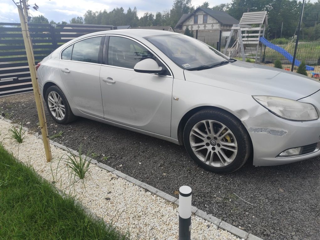 Opel Insignia 1.8