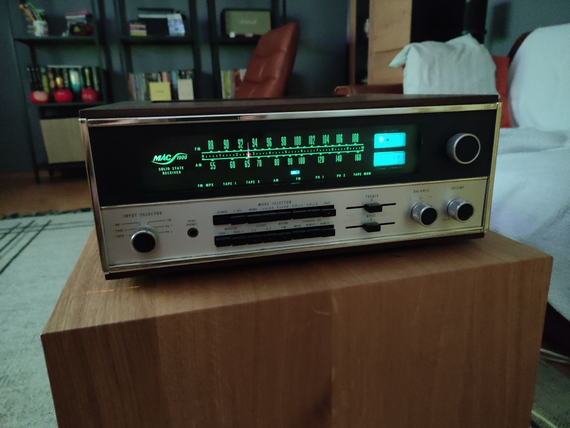 MAC 1900. Mcintosh. Wzmacniacz, amplituner.