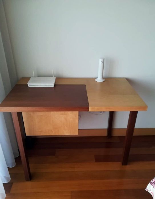 mesa para máquina de costura