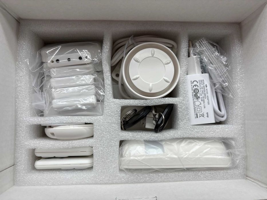 System alarmowy PGST WiFi/GSM kompatybilny z aplikacją Alexa Via