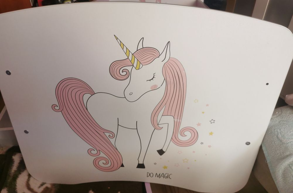 Łóżko dziewczęce 140x70