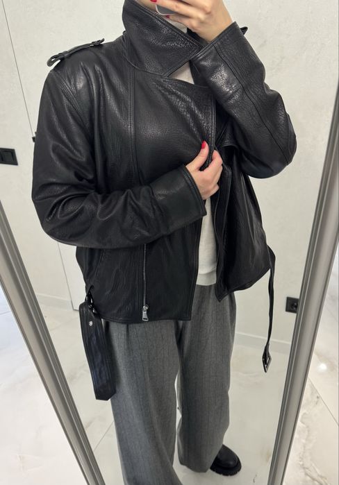 Натуральна шкіряна куртка